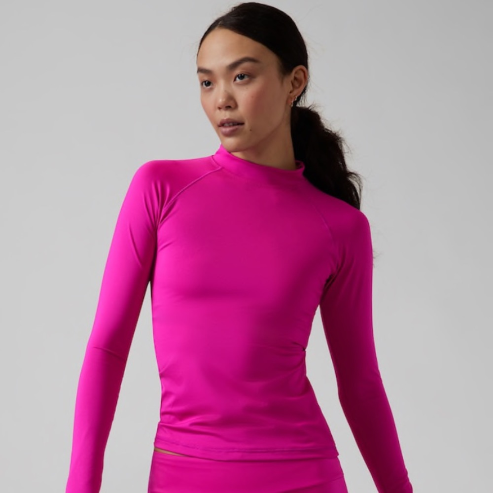 NWT Athleta North Point Rashguard